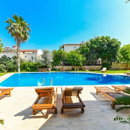شقة Duplex House With Shared Pool Near Beach In كالكان المظهر الخارجي الصورة